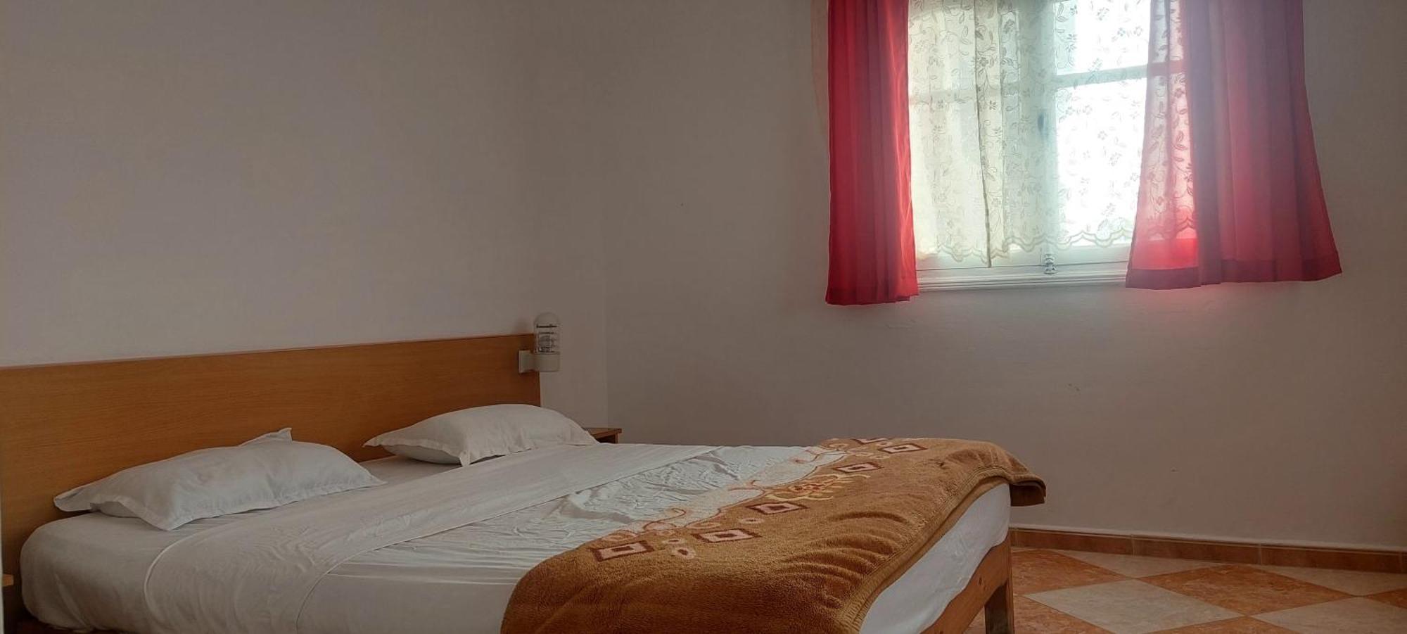 Residence Yasamine Ain El Turck Айн-ель-Турк Екстер'єр фото
